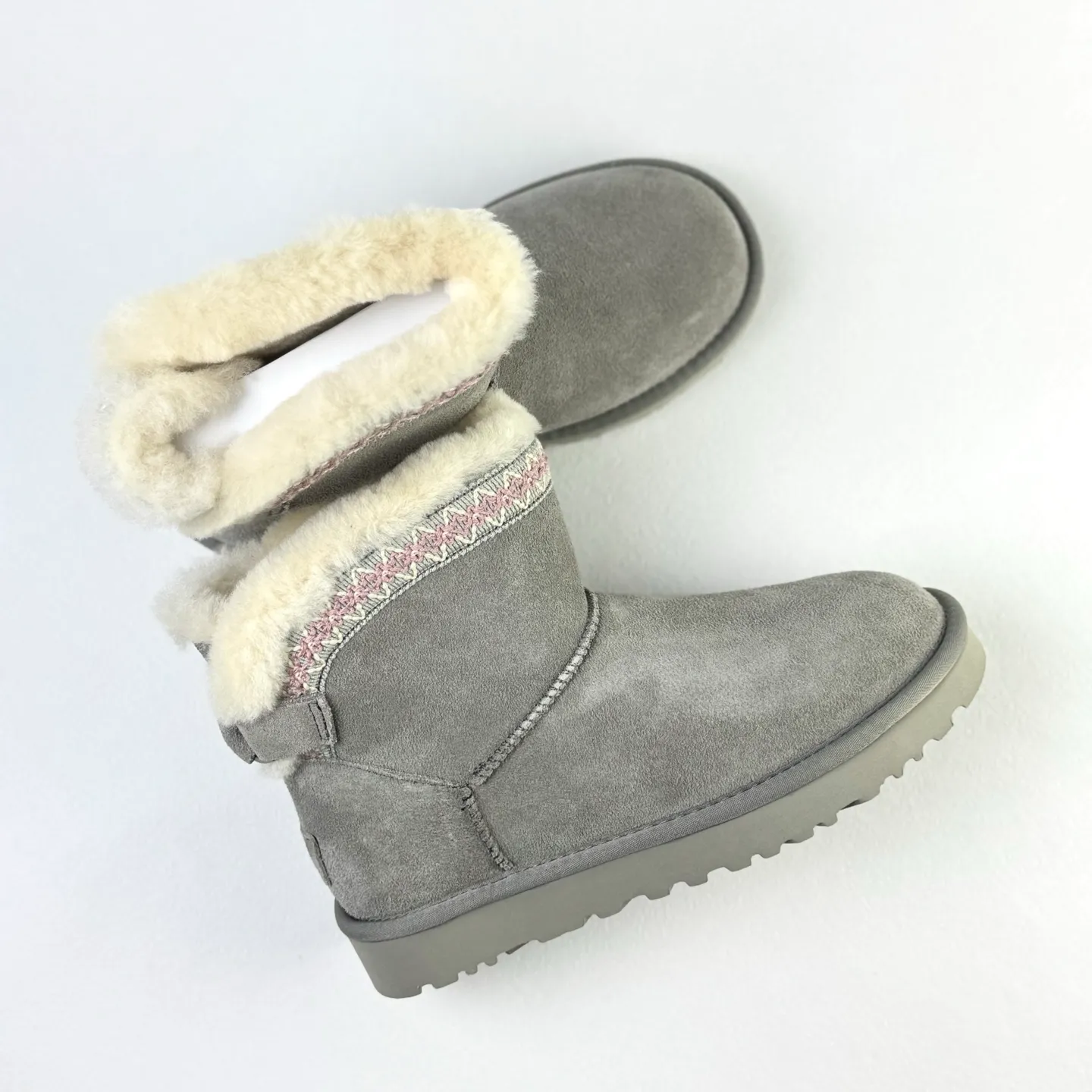 Local 💰560 Guangzhou top version ❗UGG Classic Novelty cow split leather fashionable round toe snow boots women’s style arrived